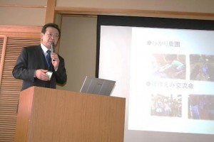 １