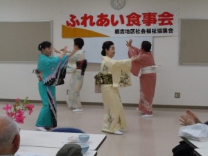 １
