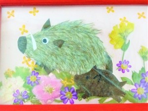 プレゼントは、ボランティアさんの手作りの押し花カード